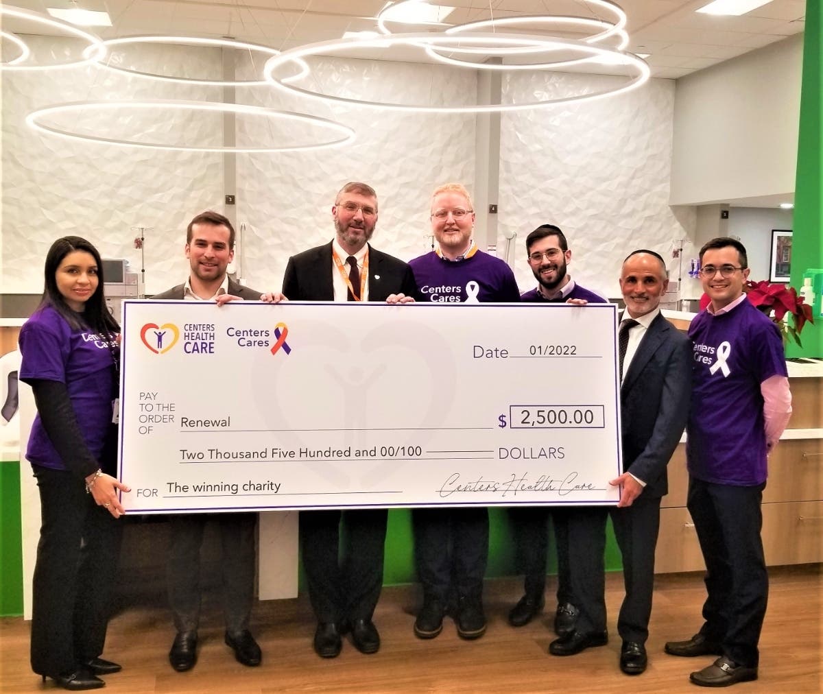 (L-R: Brooklyn CTR Dialysis Administrator Diana Wilkins, Dialysis Center Leaders Sam Klein &Jack Meisels, Facility Administrators Yosef Friedman & Jeremy Fischer, Renewal Community Advocate, AJ Gindi and Nate Samuels, Centers Health Care Regional Dir.) 