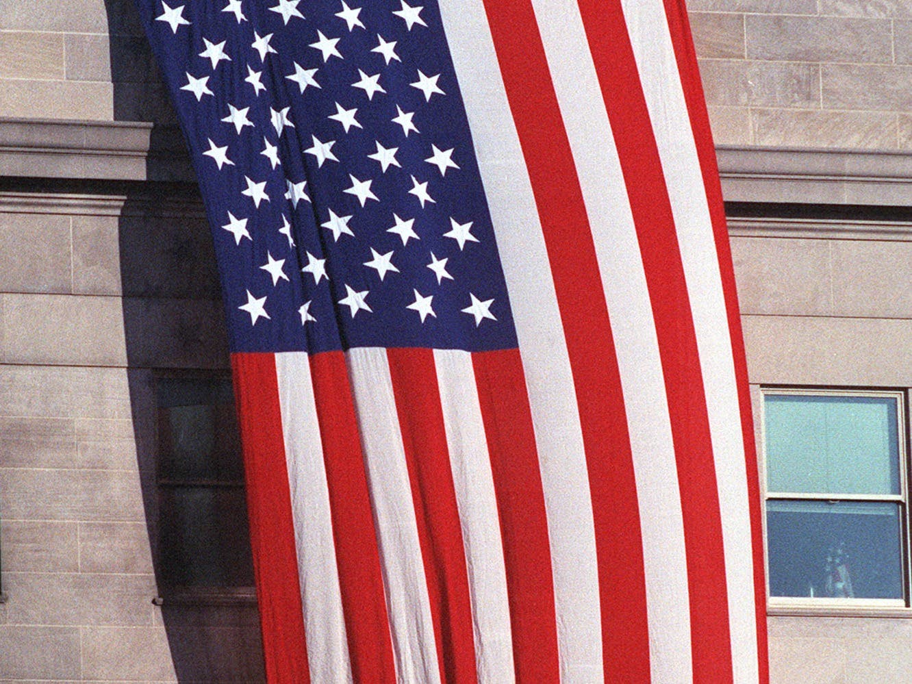 15 Minute History: Director’s Cut with Daniel Gessel – Remembering 9/11