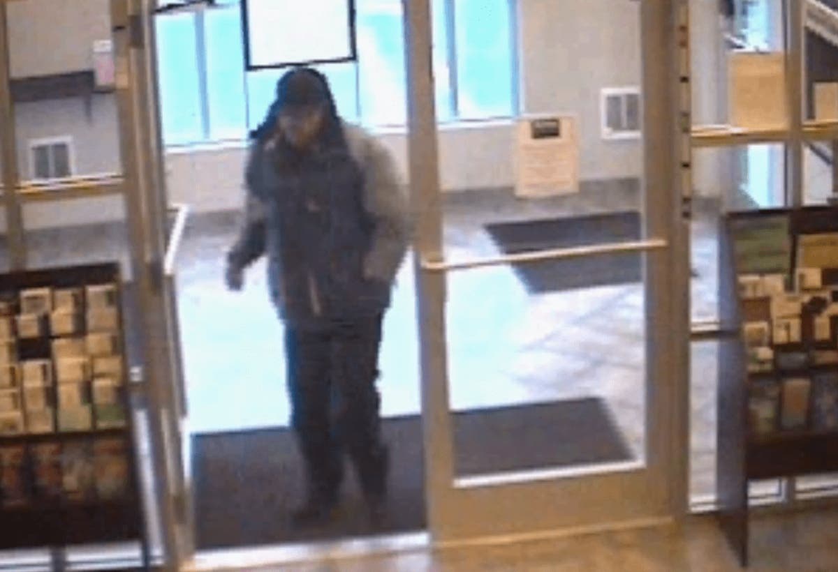 North Reading Police Searching For Bank Robbery Suspect | North Reading ...