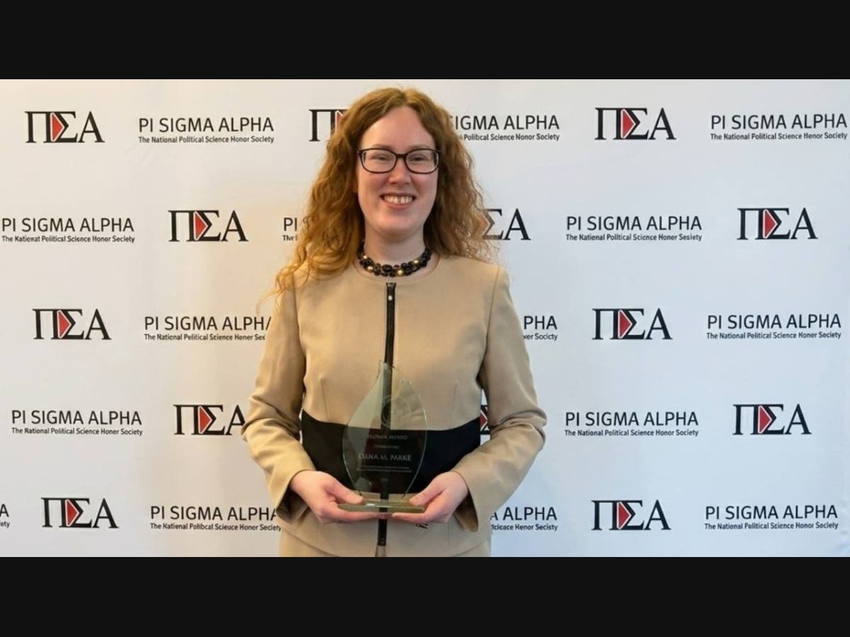 Oakland University alum Dana Parke has been selected as the inaugural recipient of the Pi Sigma Alpha Young Alumni Award, a national honor recognizing early-career excellence in political science. 