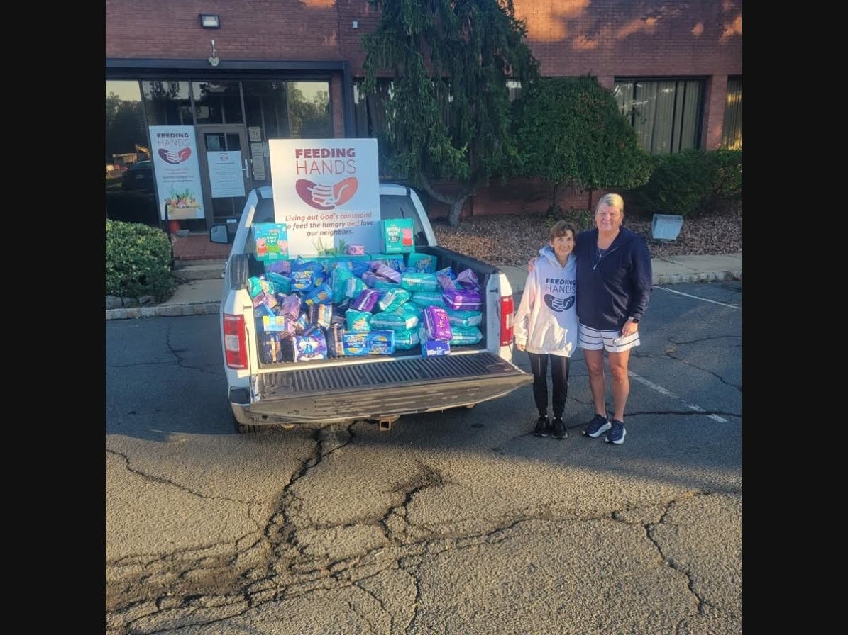 Feeding Hands and community members Ellen Stoddard and Kristin Wishnow