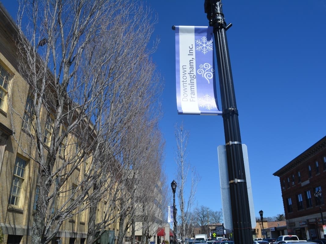 See stores in Framingham participating in Small Business Saturday 2019. 