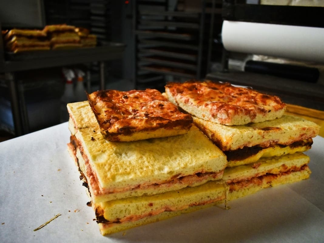 A Maine woman asked for Framingham Baking Co. pizza as she fought cancer in hospice. 