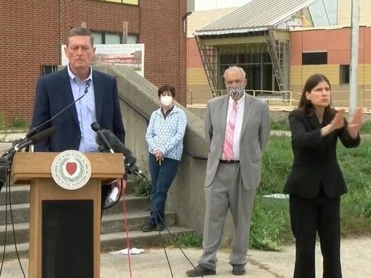 City Manager Edward Augustus Jr., Superintendent Maureen Binienda (c) and Mayor Joseph Petty (r) speak about coronavirus at a press conference at the under-construction South High Community School on Sept. 17.