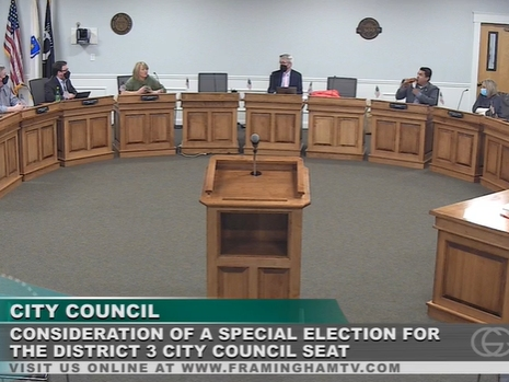 The City Council voted 5-4 to call a special election in the District 3 Council race with two councilors abstaining. 
