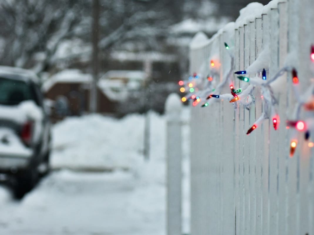 Who has the best holiday lights in Marlborough? The city's 2021 contest deadline is Dec. 20.