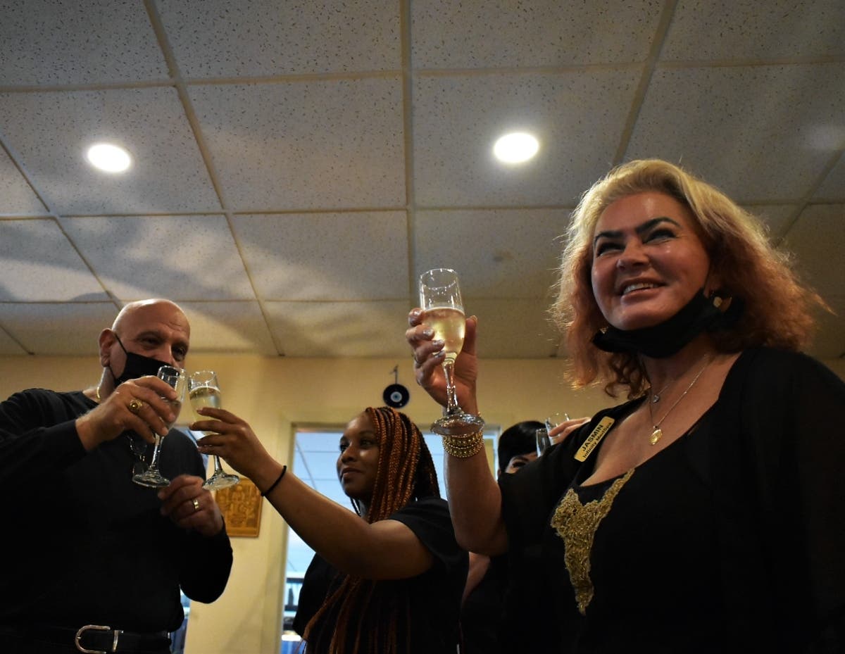 Jasmin Taliadouros (r) at the 2021 grand opening of Infinity MedSpa in Sudbury. Taliadouros is hosting a fundraiser for Alzheimer’s research at the Hanover Theatre in December.