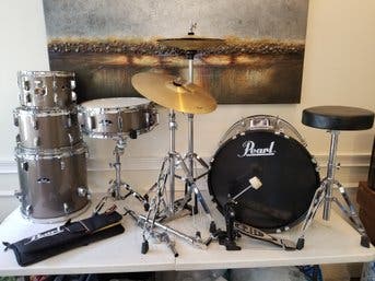 Online Auction Live Now-Crystals/Stones, Instruments, Watches, Household & More-Monroe, CT