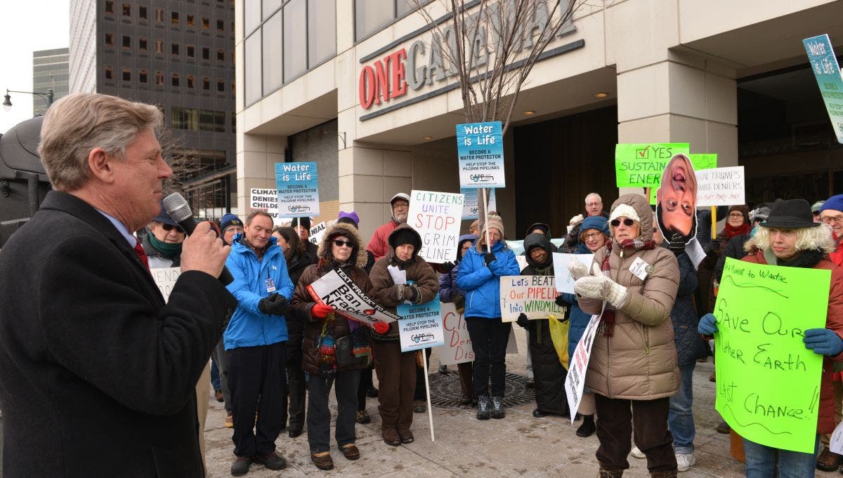 News small post card thumbnail