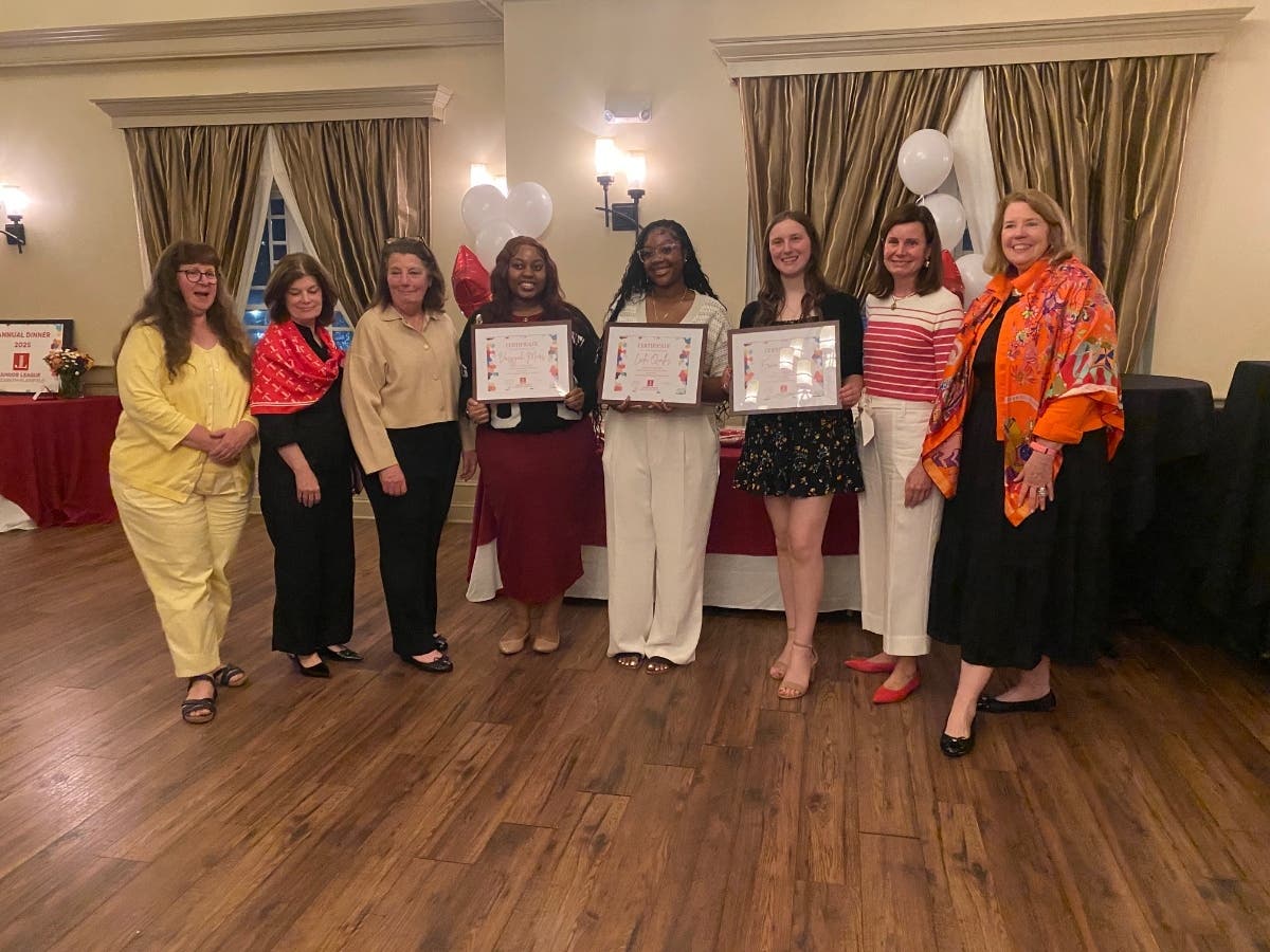 2025 Scholarship Winners and Committee Members