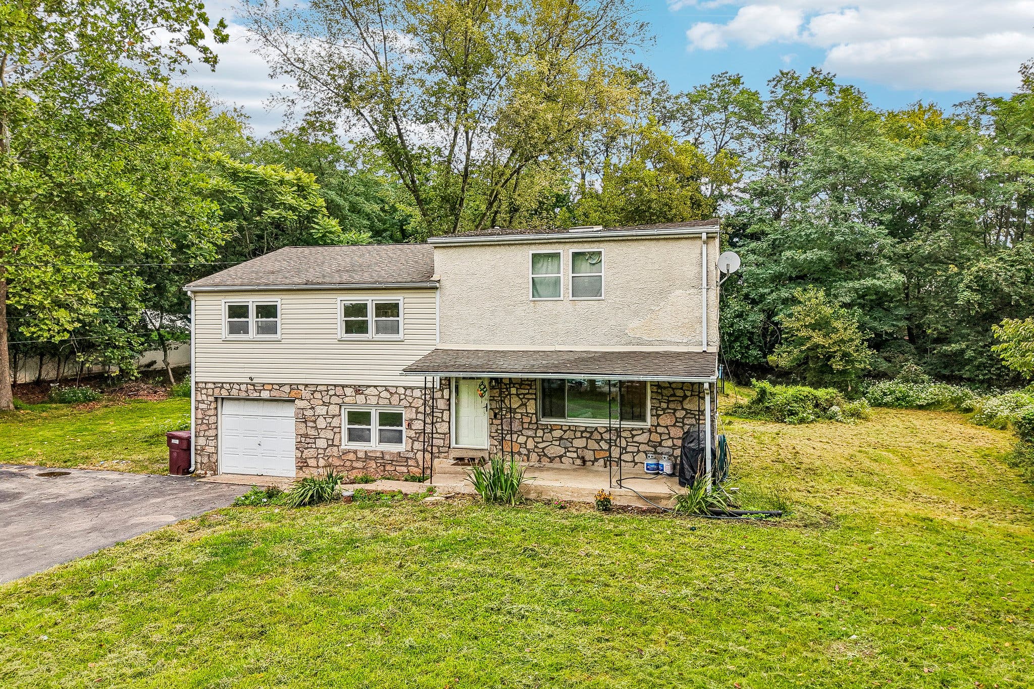 OPEN HOUSE Sun. 9/27, 11-1 @ 3235 Marilyn Ave, Eagleville