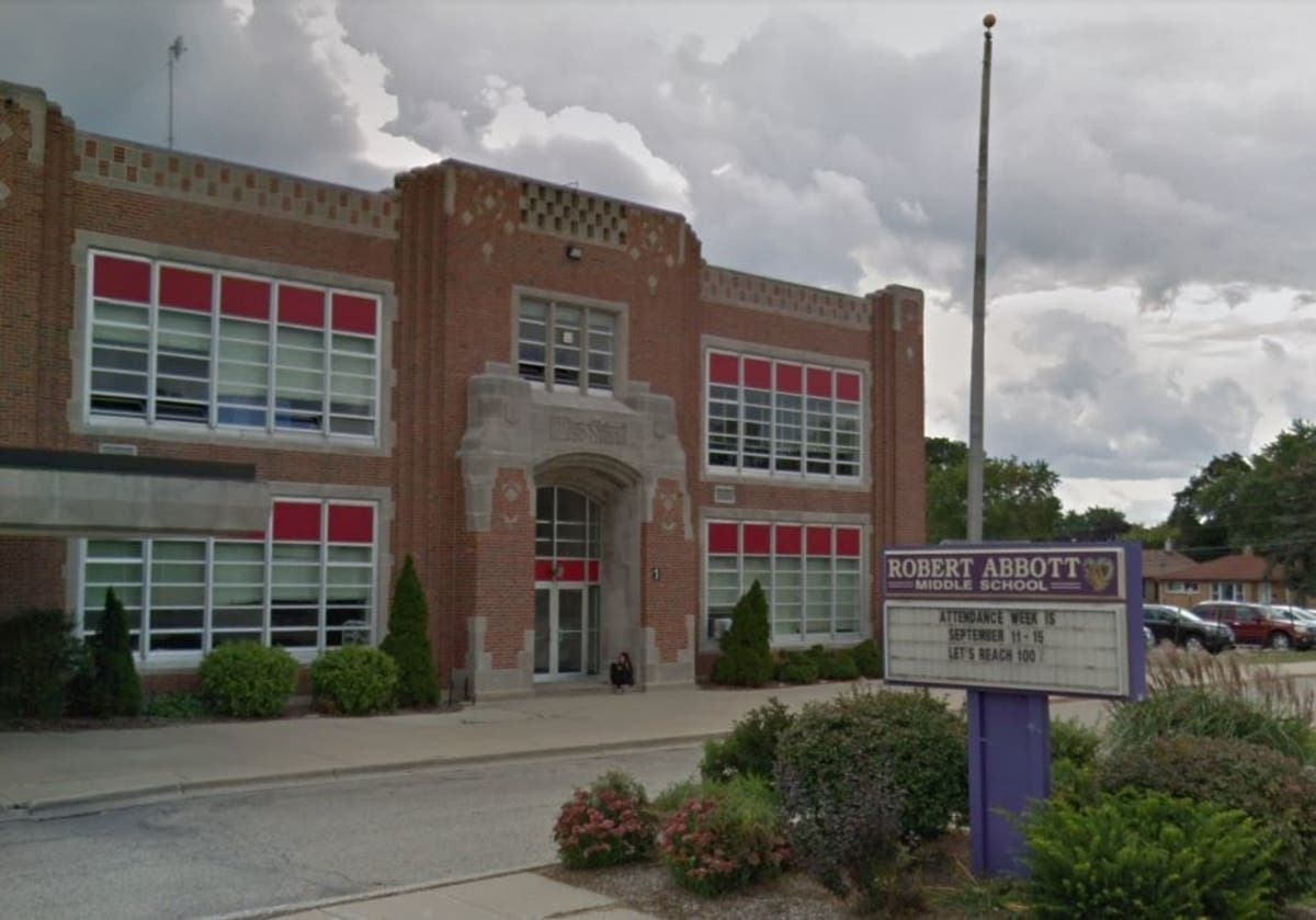 Students at Abbott Middle School in Waukegan were evacuated for about 2½ hours Wednesday morning after a bomb threat.