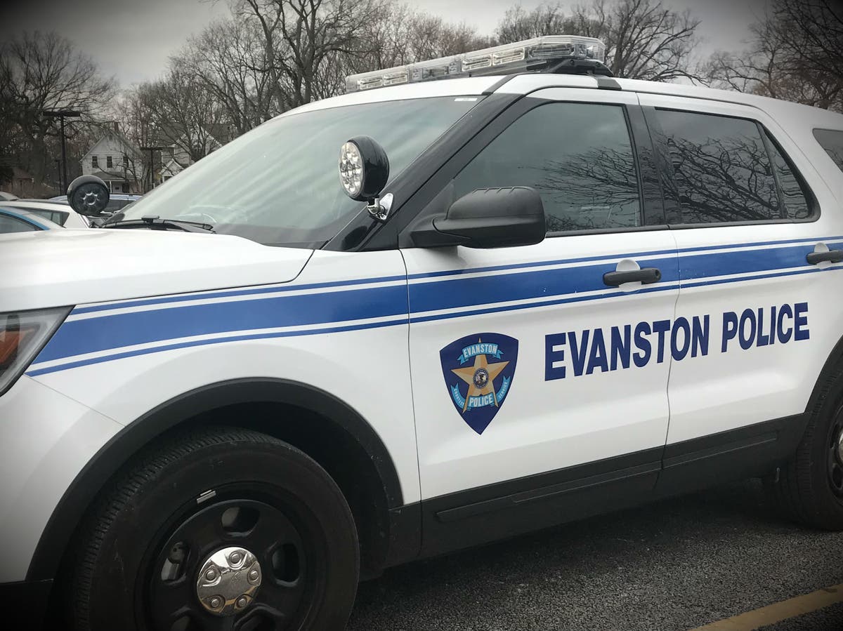 The following information was provided in recent crime bulletins from the Evanston Police Department.