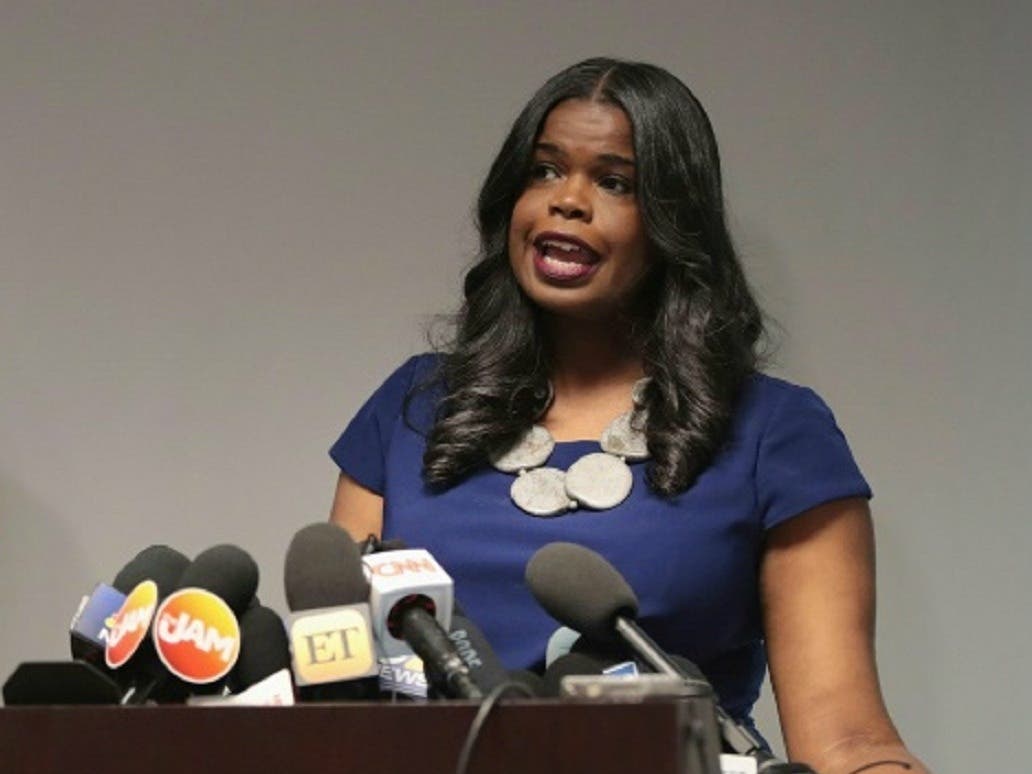 Cook County State's Attorney Kim Foxx announces charges against singer Robert Kelly at a press conference.