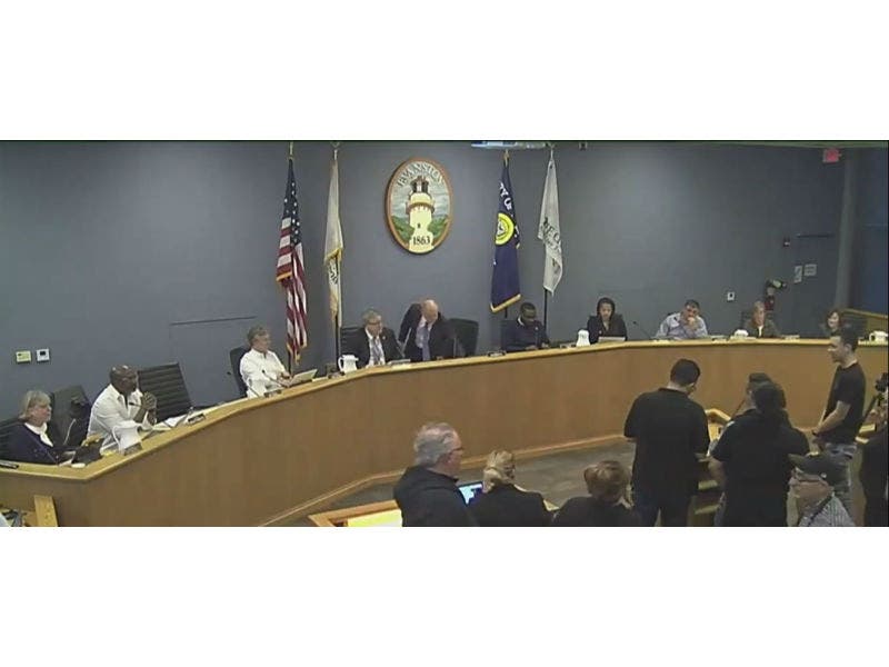 The Evanston City Council is considering multiple contracts, planned developments and a settlement payment Monday.