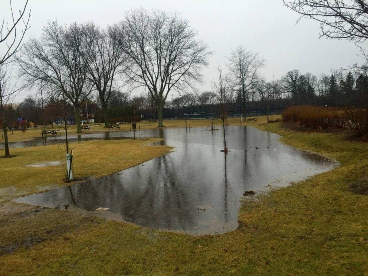 The U.S. Army Corps of Engineers presented results from a 9-month regional flood mitigation study.