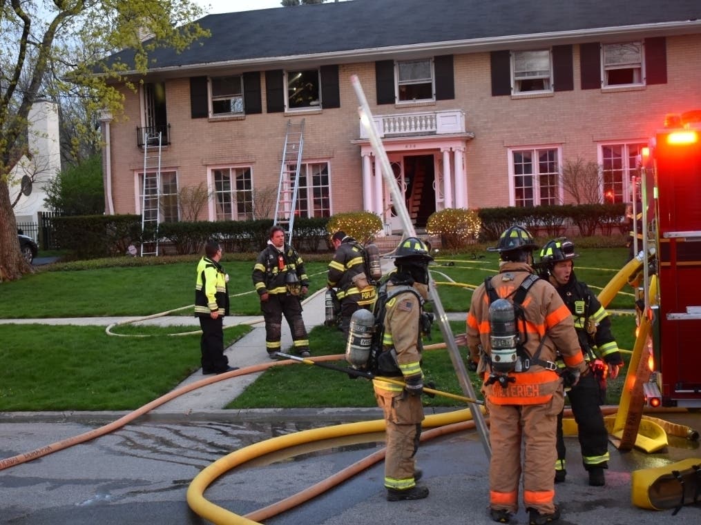 https://patch.com/img/cdn20/users/22915293/20200501/115502/styles/patch_image/public/jake-fields-winnetka-fire-5-1-2020-northshore-updates-winnetka-patch___01231956856.jpg