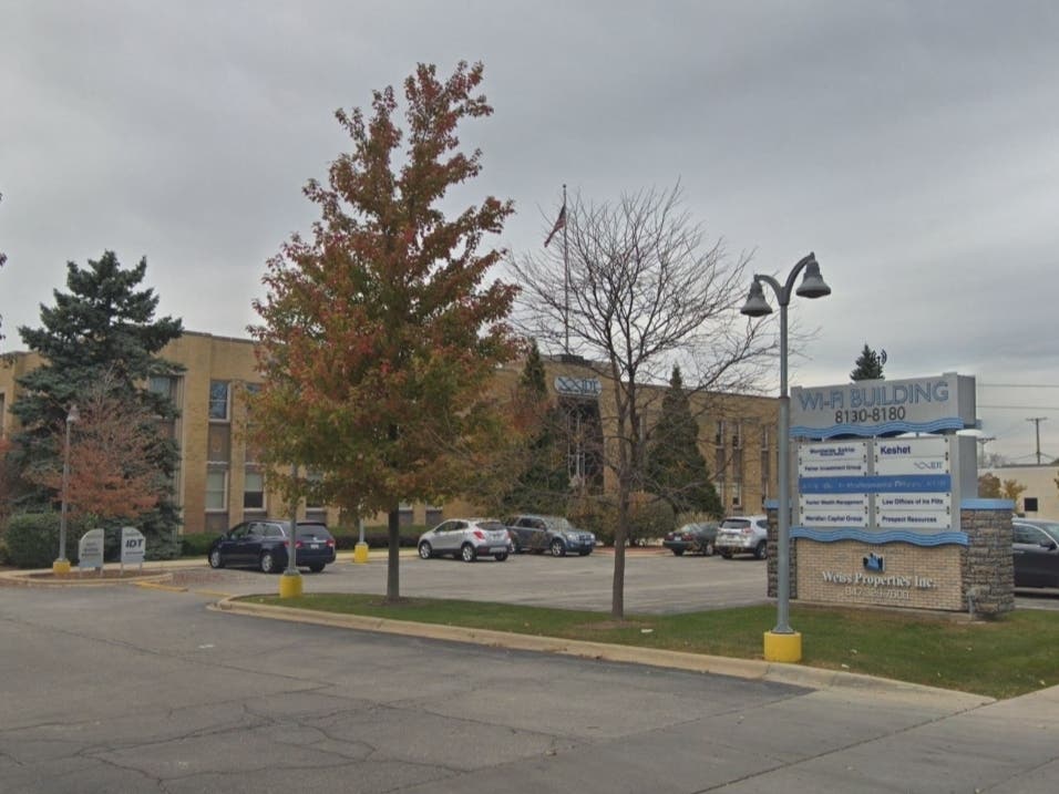 Prosecutors said Zvi Feiner operated a fraud scheme out of offices in the Wi-Fi Building in Skokie, where he also led a religious congregation. Authorities said he "exploited' his relationships in the local Orthodox Jewish community to defraud investors.