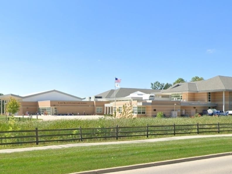 All fifth grade students in Lake Bluff School District 65, a total of 52 students from five classrooms, are set to learn from home until at least Oct. 5, administrators said.