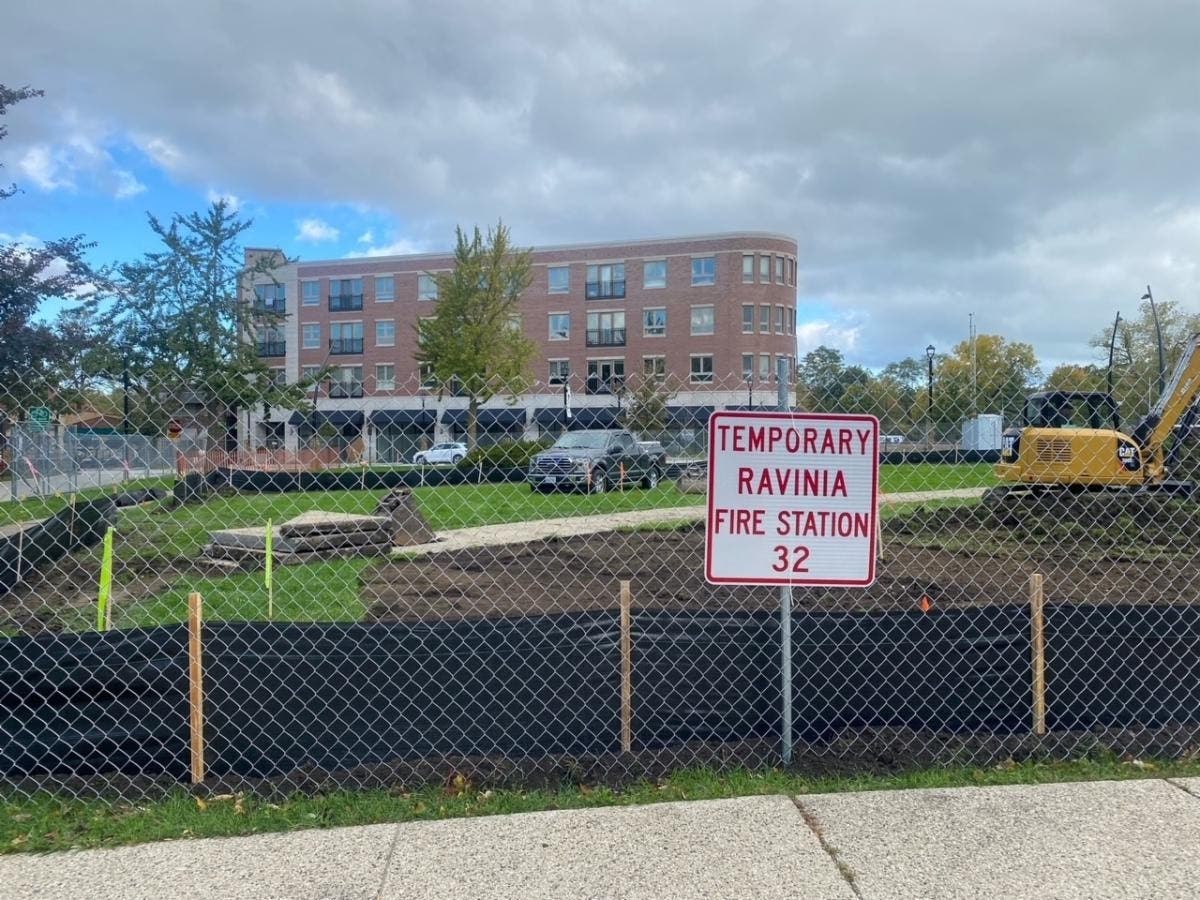 Fencing was recently erected around the site of a temporary fire station due to operate during the planned construction of a new Ravinia Fire Station at 692 Burton Ave., Highland Park.