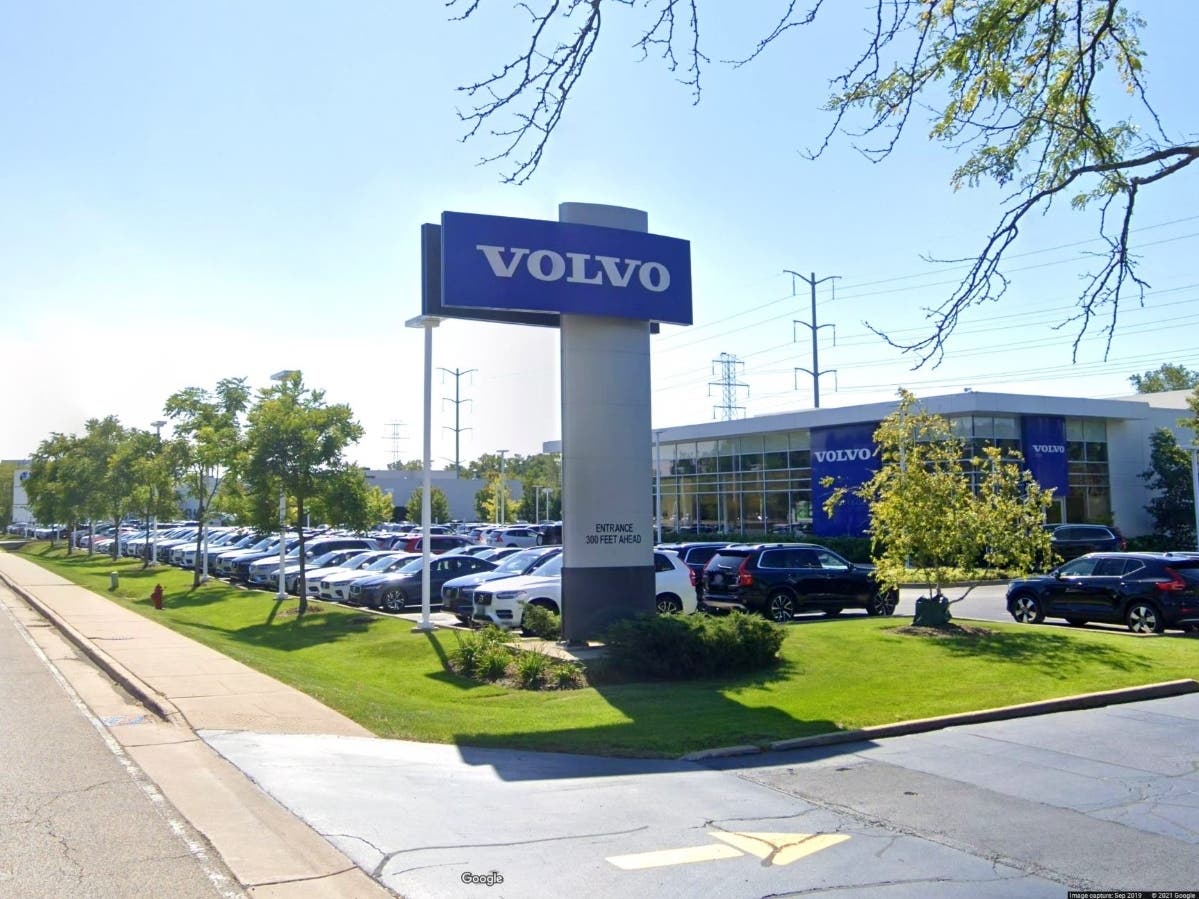 A former office manager at Fields Volvo, 770 W. Frontage Road, Northfield, faces a felony theft charge in connection with allegedly unauthorized payments using company credit cards, authorities said.
