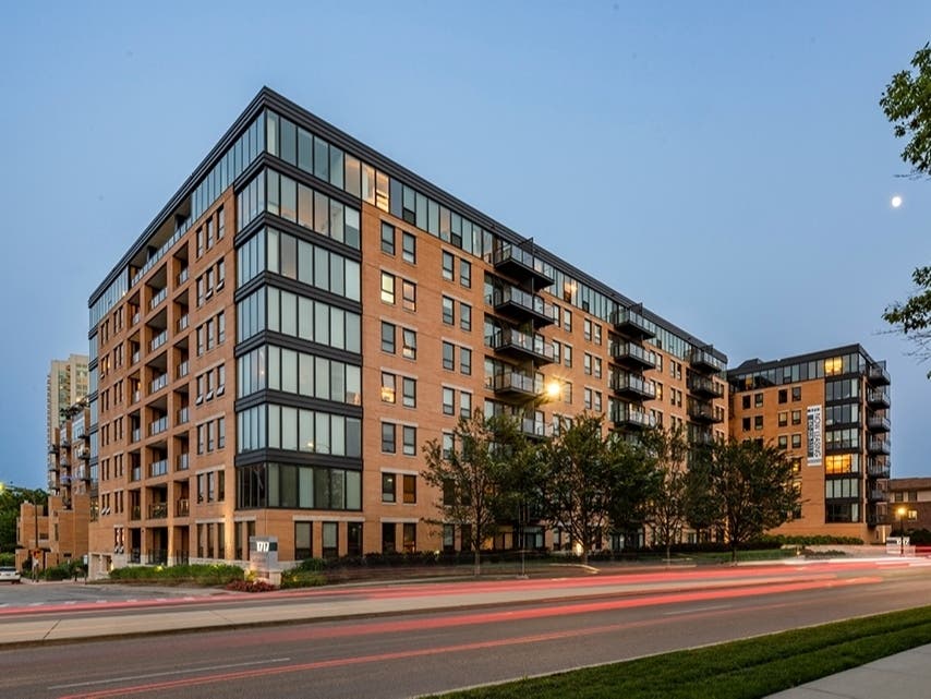 Evanston Apartment Building Biggest North Suburb Sale For 2 Years
