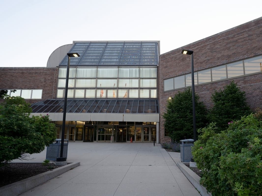 Police and prosecutors said two men who appeared in court Friday in Skokie facing aggravated battery and firearm offenses had arranged a fight with a sibling's former romantic partner. 