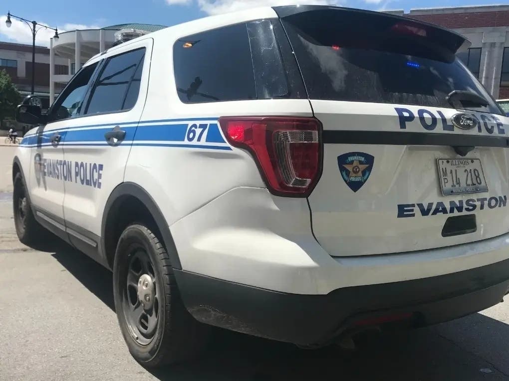 Evanston police said a burglary crew made off with 14 cars Monday morning.
