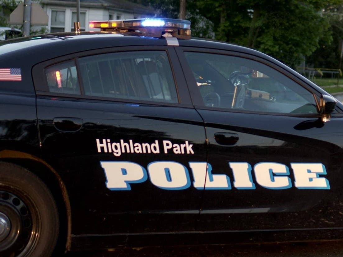 The incidents and arrests below were reported by Highland Park and Highwood police from April 5 to April 11.