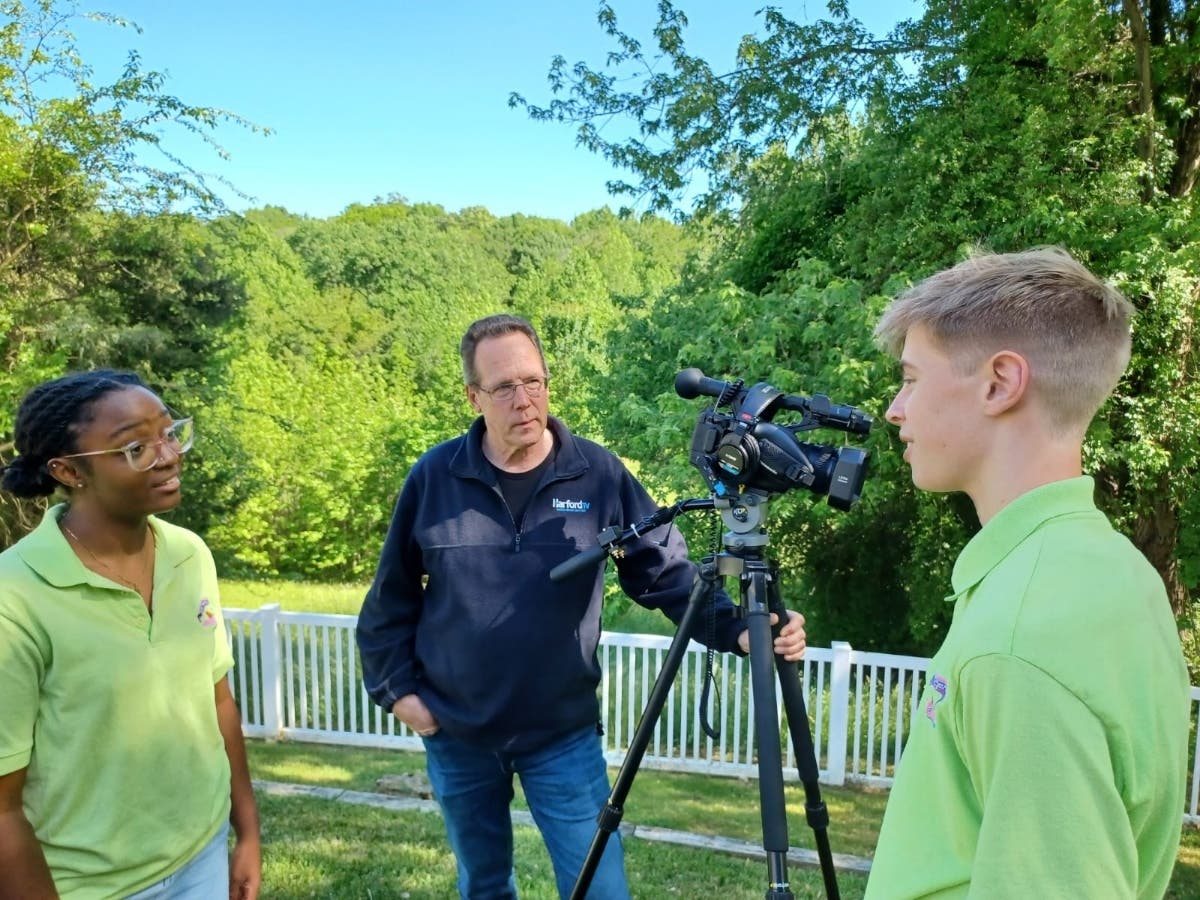 News small post card thumbnail