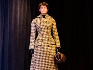 The Nellie Bly statue.