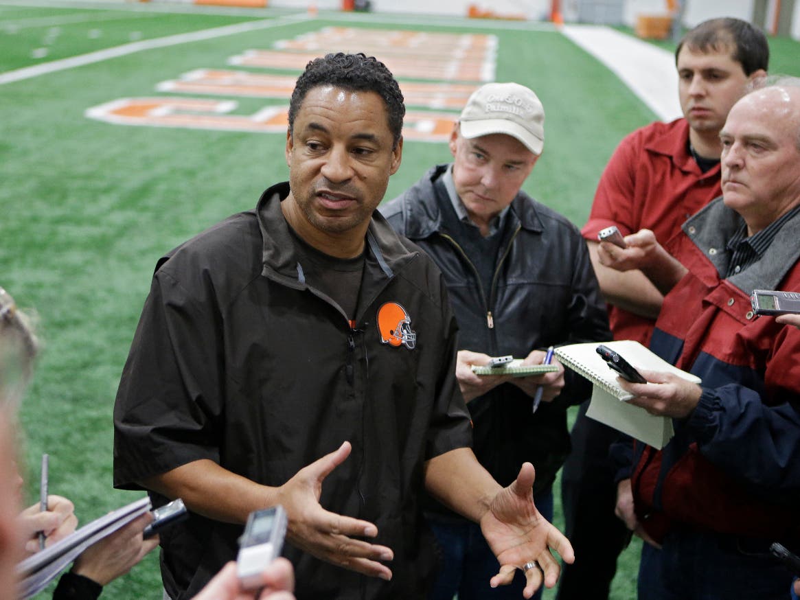 FILE- Cleveland Browns defensive coordinator Ray Horton talks to reporters after practice at the NFL football team's facility in Berea, Ohio Thursday, Dec. 19, 2013. 