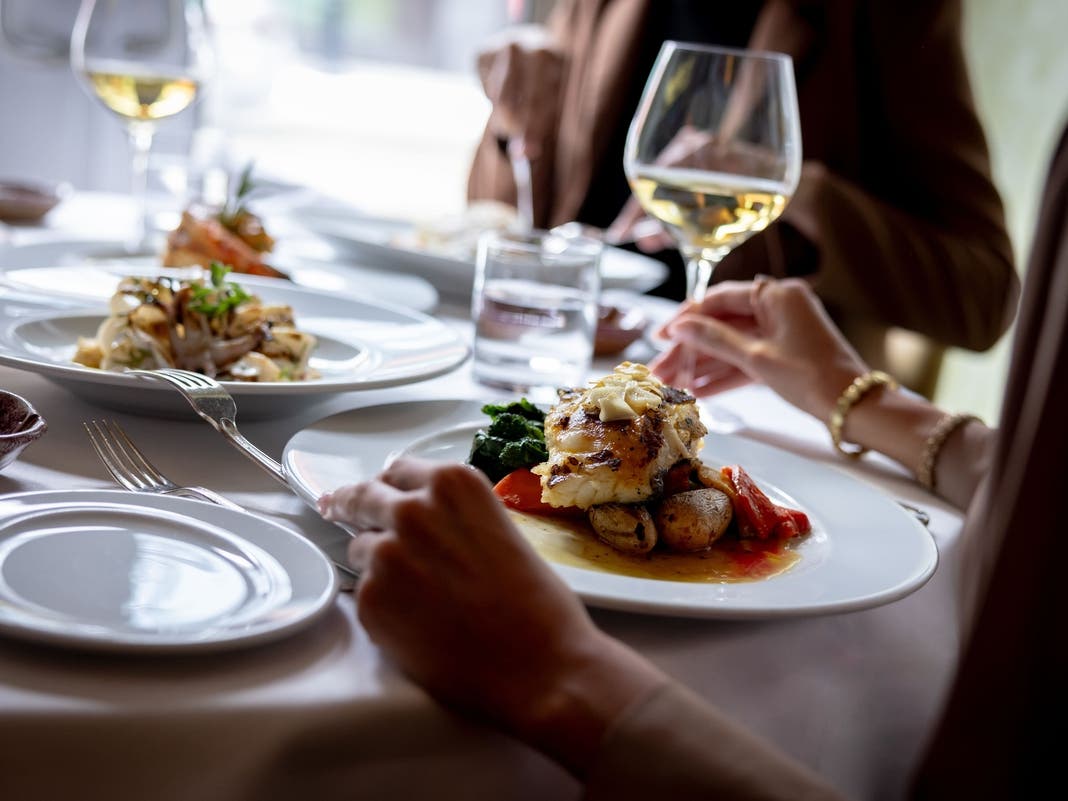 Pittsburgh Plates: National Chain Closes Area Restaurant, New Healthy Dining Eatery Opening & More