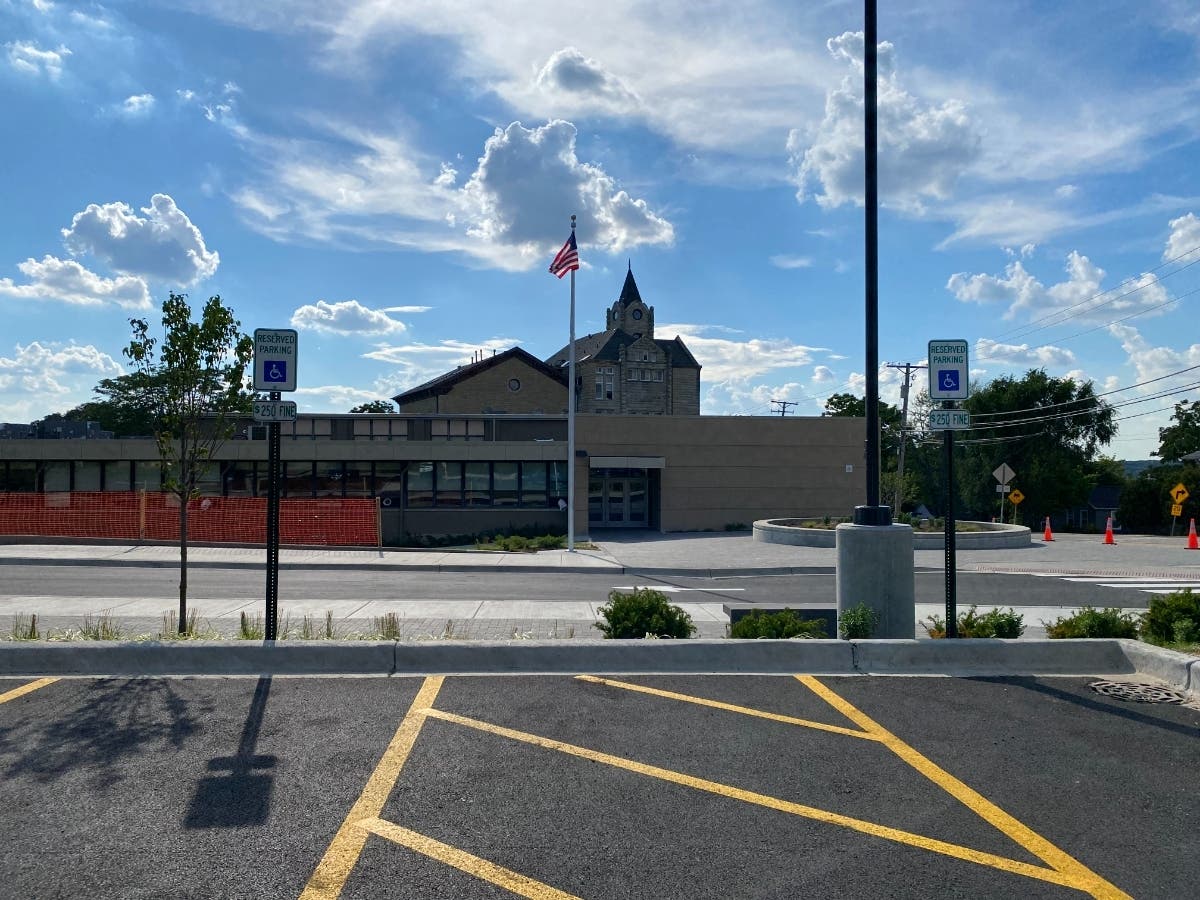 News small post card thumbnail