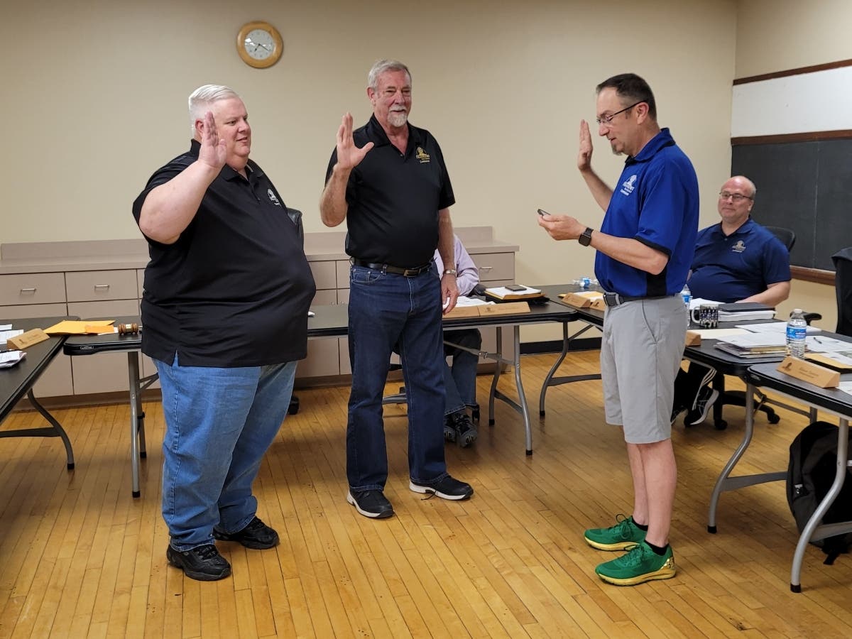 
Photo (left to right): Elmer Gentry, Secretary of the Board, Tom Barz, Vice-President of the Board, Mike McCarey, President of the Board