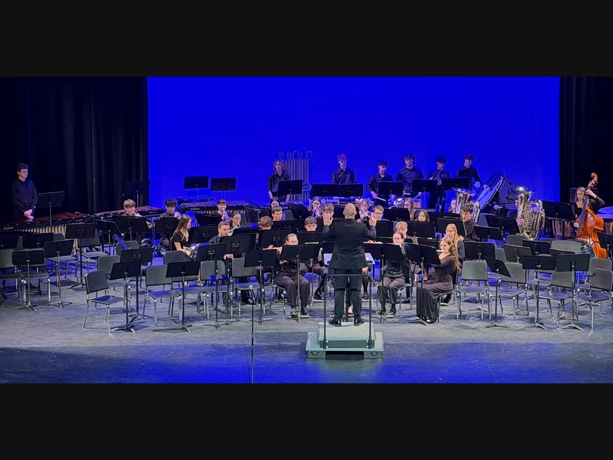 The Illinois SuperState Concert Band Festival amounts to the state championship for concert bands, according to LHS.