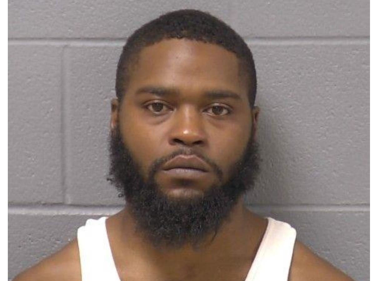 Bolingbrook Man Hit Another Driver, Stole Items During Road Rage Incident: Police