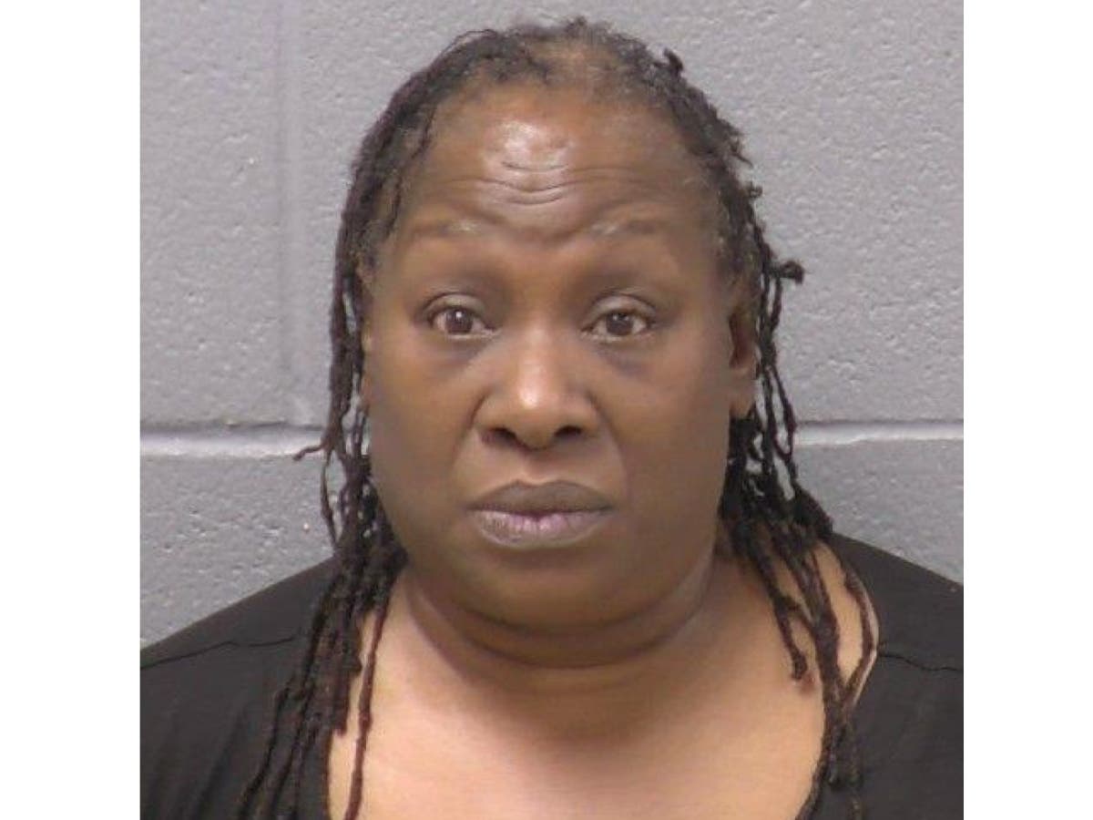 Mosley-Dagons is facing charges of aggravated domestic battery, aggravated battery and domestic battery. Additional charges may be considered pending further interviews and investigation, police said.