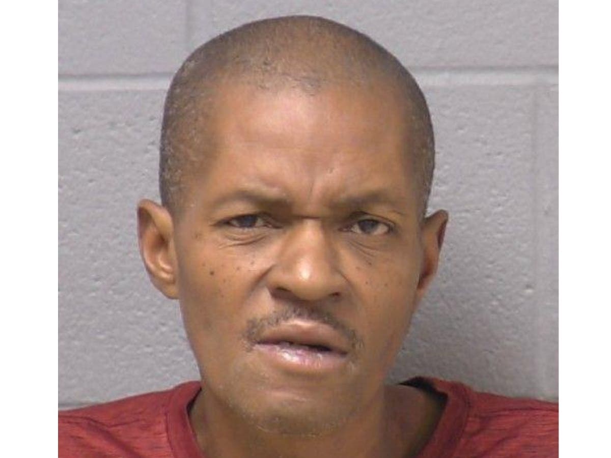 Romeoville Man Sent Explicit Texts To Children He Met At Walmart, Later Offered Them Alcohol: Police