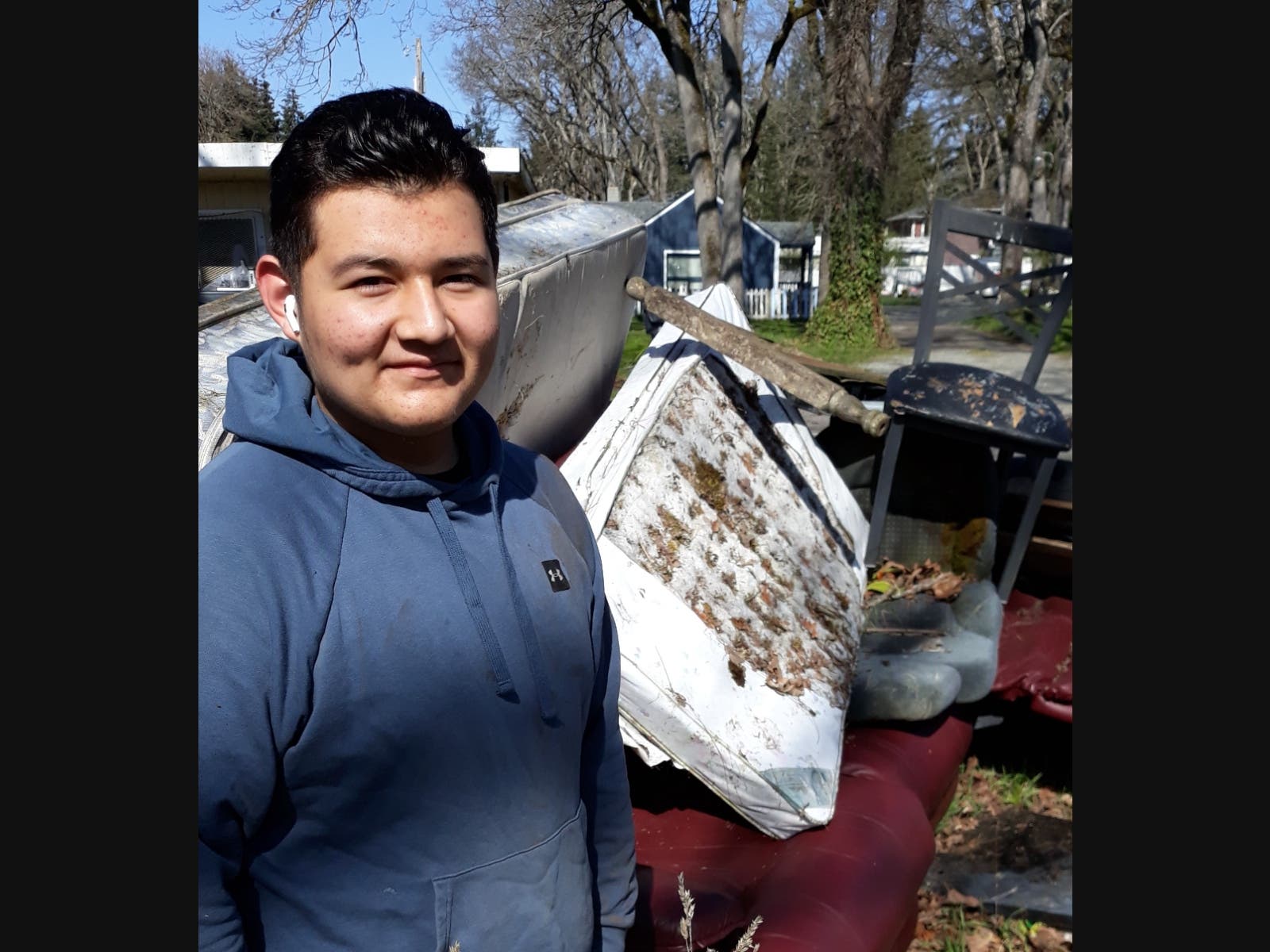 News small post card thumbnail