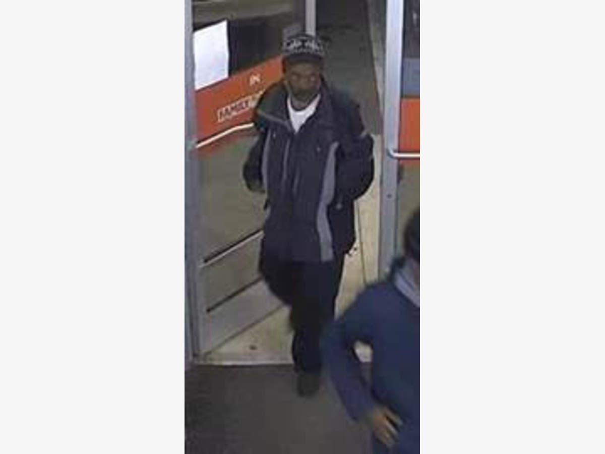 Police Searching For Family Dollar Armed Robbery Suspects | Charlotte ...