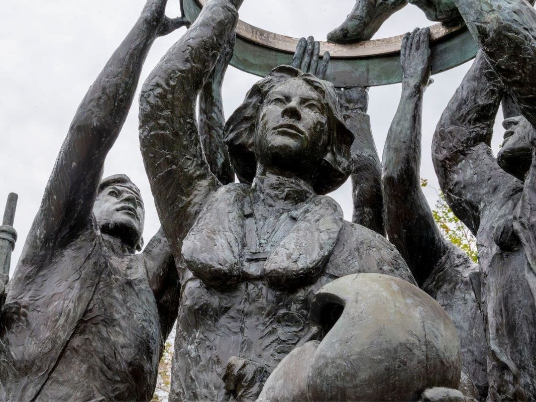 A close-up of the For Those Who Serve Statue on Saint Leo University’s residential campus.