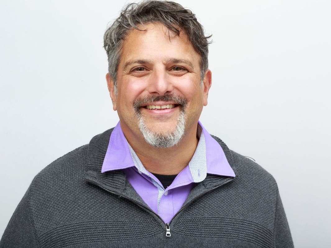 Award-winning journalist Julio Ricardo Varela will produce a "Latino Rebels Radio" podcast focused on neuro-inclusivity, belonging and radical hospitality as a social justice movement with Mitchell College students. The program is open to the public.