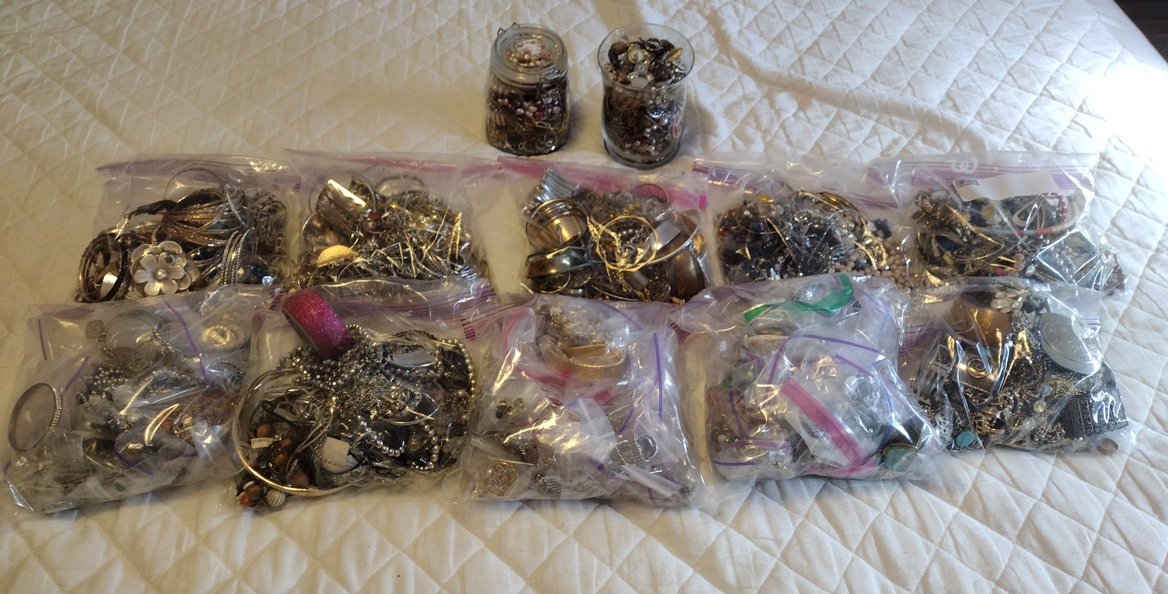 Huge Jewelry Lot over 5,000 pieces