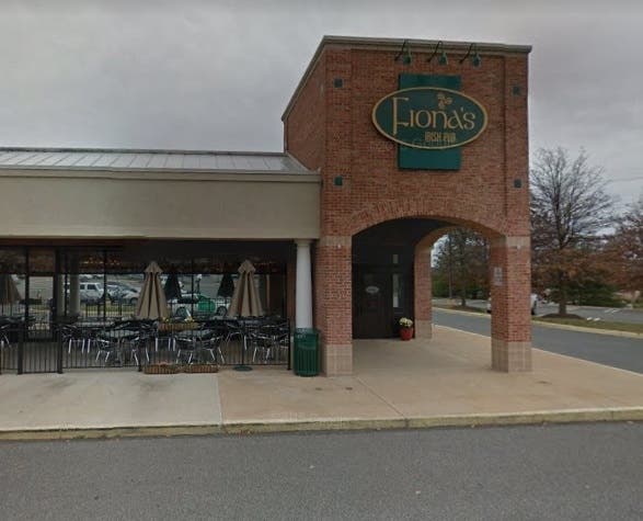Fiona's Irish Pub has permanently closed at Kingstowne Towne Center.