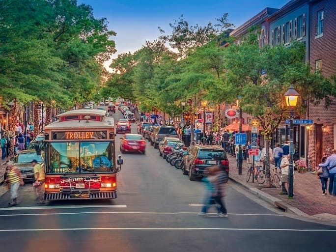 A recent survey looked at Alexandria business revenues during the Metro shutdown.