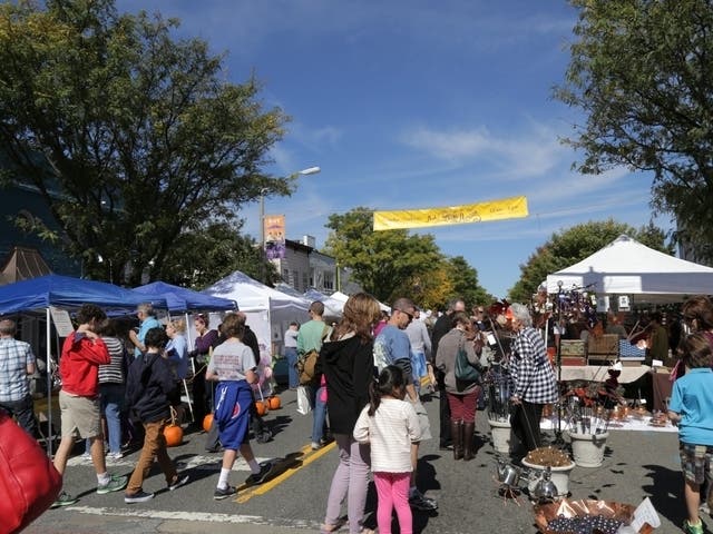 Art on the Avenue 2019 will happen on Saturday, Oct. 5 in Del Ray.