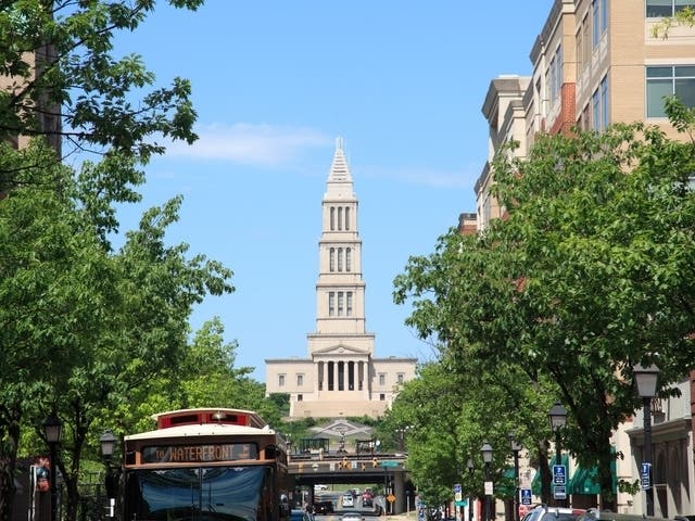 There are plenty of places to go this fall in Alexandria, including breweries, historic sites and more. 