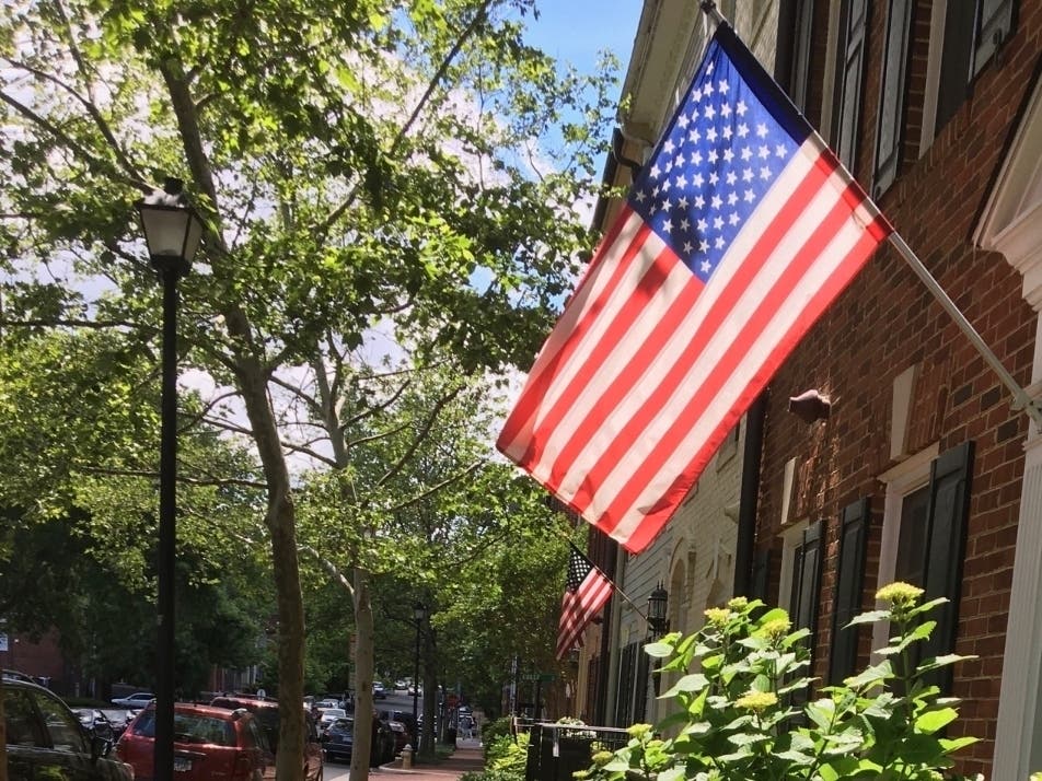 Del Ray's First Thursday will be held remotely with a "Red, White, and Blue" theme. 