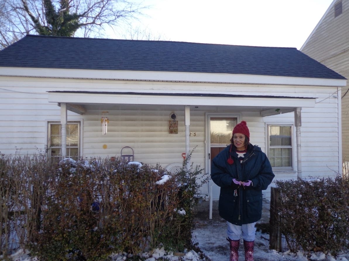 Mia Fleming, a piano teacher from Leesburg, was the 2019 recipient of DryHome's "Free Roof for the Holidays" program.